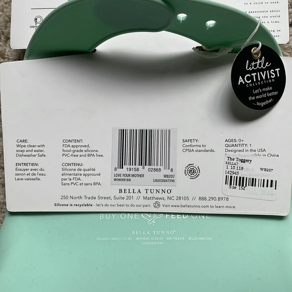 Bella Tunno Wonder Bib for Baby Silicone Teal Mother Earth NWT Little Activist